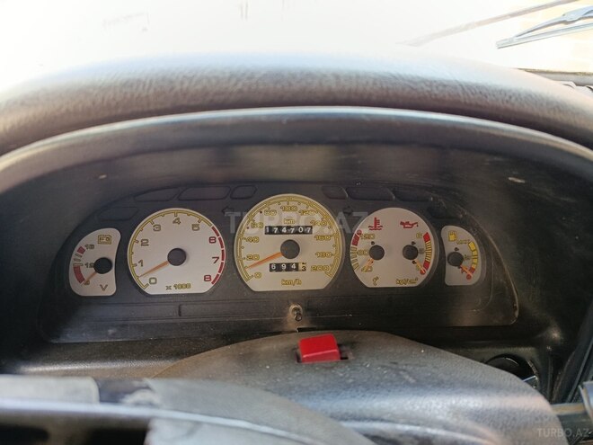 GAZ 31105 2004, 280,000 km - 2.3 л - Masallı