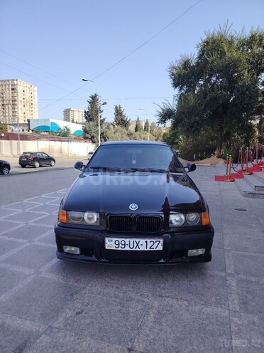 BMW 320 1996, 584,000 km - 2.0 л - Bakı