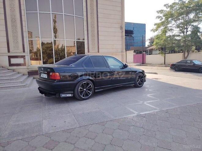 BMW 320 1996, 584,000 km - 2.0 л - Bakı