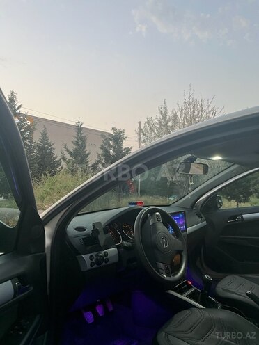 Opel Astra 2005, 172,000 km - 1.4 l - Sumqayıt