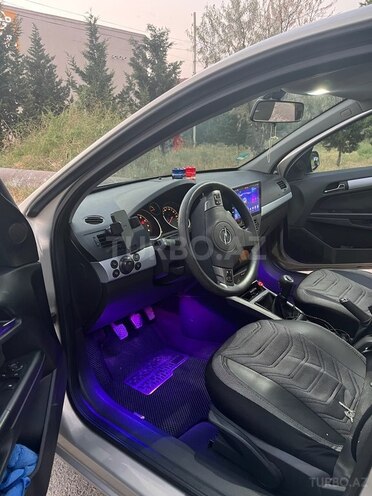 Opel Astra 2005, 172,000 km - 1.4 l - Sumqayıt
