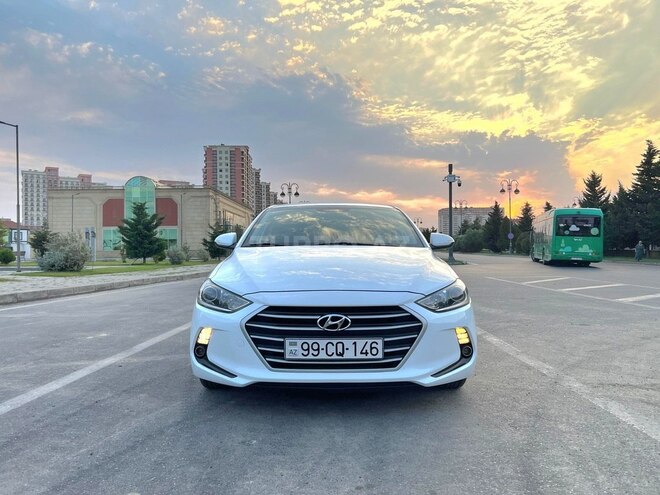 Hyundai Avante 2016, 186,104 km - 1.6 l - Bakı