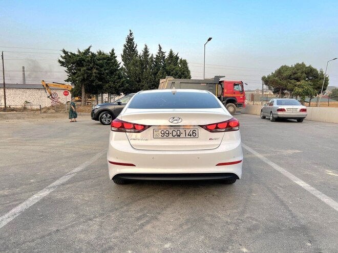 Hyundai Avante 2016, 186,104 km - 1.6 l - Bakı
