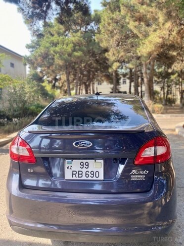 Ford Fiesta 2012, 254,276 km - 1.6 l - Sumqayıt