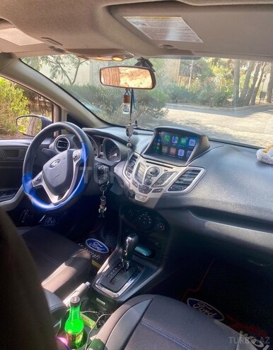 Ford Fiesta 2012, 254,276 km - 1.6 l - Sumqayıt