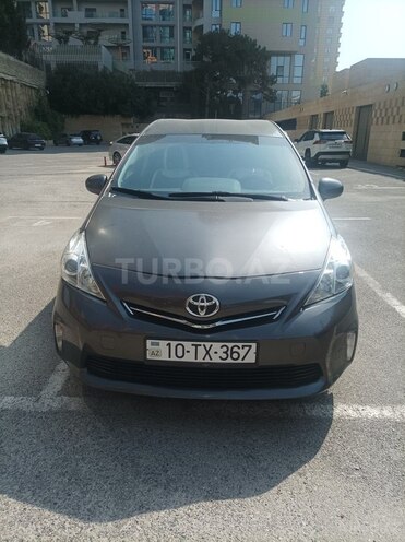 Toyota Prius V 2012, 177,000 km - 1.8 л - Bakı