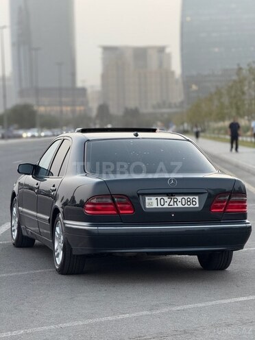 Mercedes E 280 2000, 275,276 km - 2.8 l - Bakı