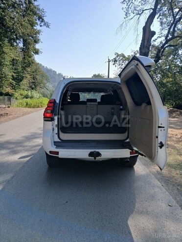 Toyota Land Cruiser Prado 2010, 304,000 km - 2.7 l - Astara