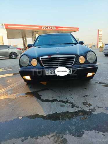 Mercedes E 240 2000, 379,000 km - 2.6 l - Bakı