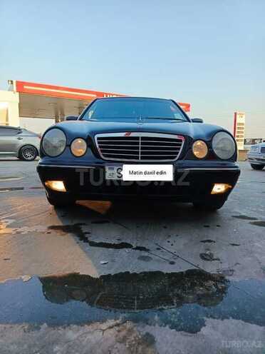 Mercedes E 240 2000, 379,000 km - 2.6 l - Bakı