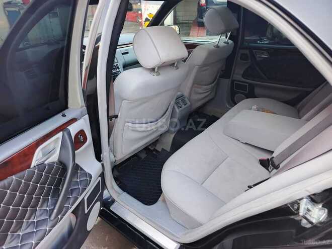 Mercedes E 240 2000, 379,000 km - 2.6 l - Bakı