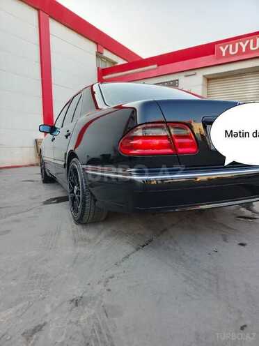 Mercedes E 240 2000, 379,000 km - 2.6 l - Bakı