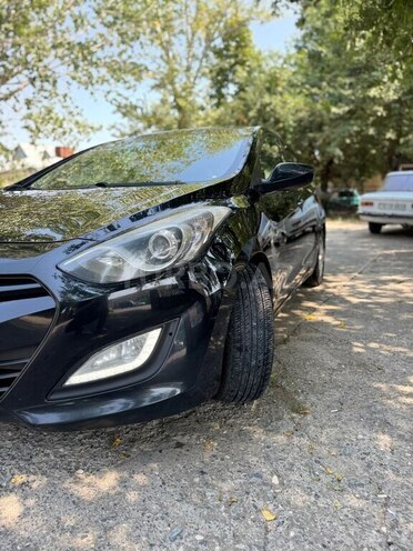 Hyundai i30 2014, 282,000 km - 1.4 l - Bakı