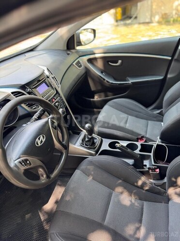 Hyundai i30 2014, 282,000 km - 1.4 l - Bakı