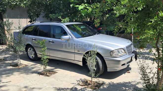 Mercedes C 220 2000, 700,000 km - 2.1 l - Bakı