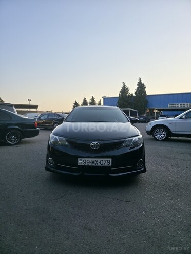 Toyota Camry 2014, 281,635 km - 2.5 л - Bakı