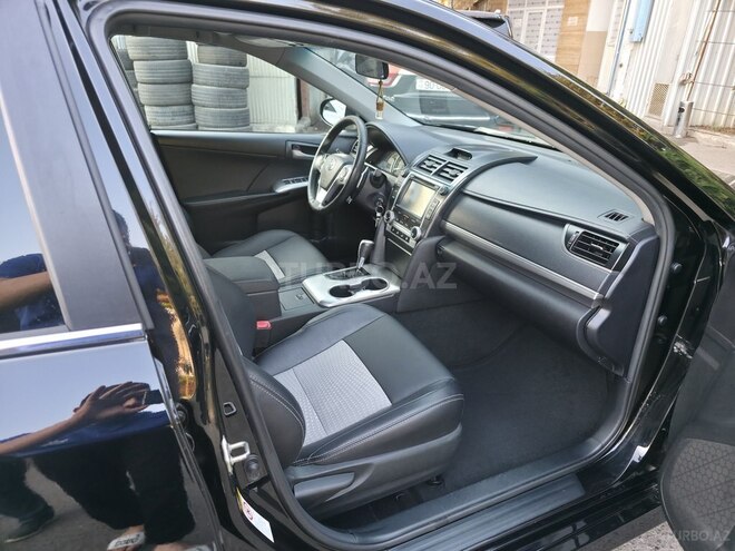 Toyota Camry 2014, 281,635 km - 2.5 л - Bakı