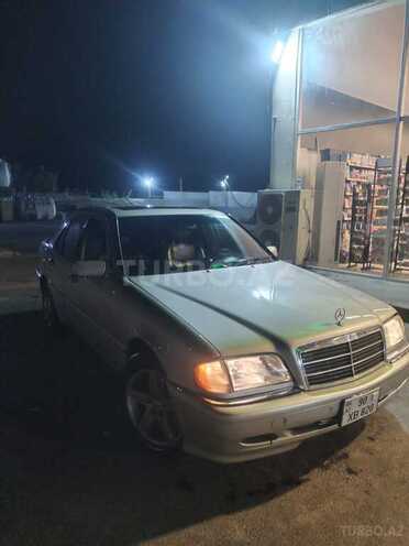 Mercedes C 230 1998, 210,000 km - 2.3 l - Bakı
