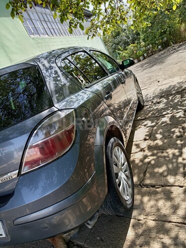 Opel Astra 2007, 300,000 km - 1.3 l - Cəlilabad