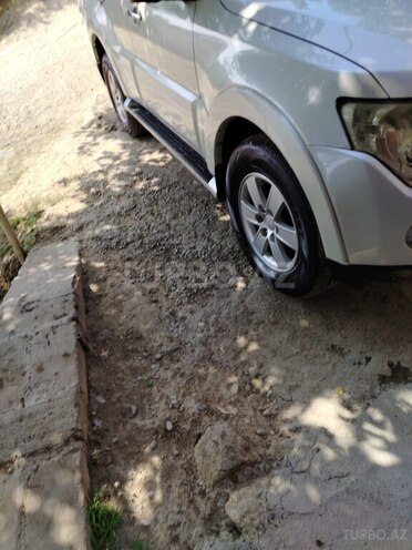 Mitsubishi Pajero 2008, 280,000 km - 3.5 l - Bakı