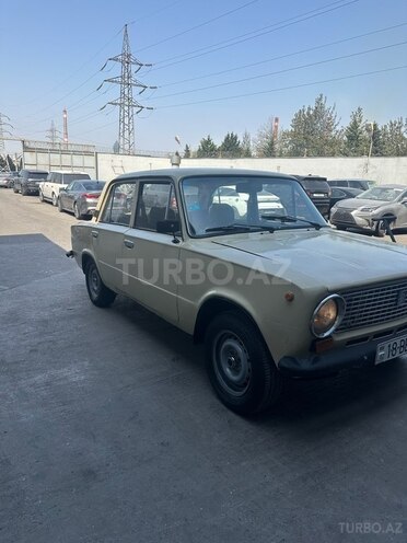 LADA (VAZ) 21011 1978, 400,000 km - 1.3 л - Bakı