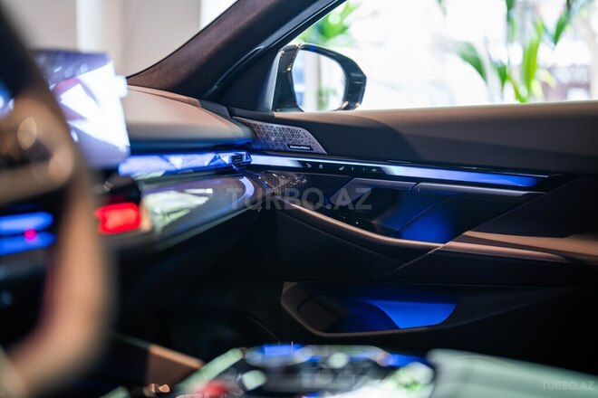BMW M5 2025, 0 km - 4.4 l - Bakı