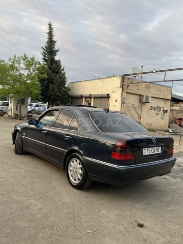 Mercedes C 180 1997, 268,000 km - 1.8 l - Cəlilabad