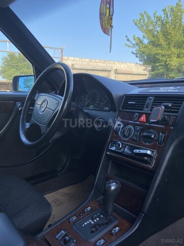 Mercedes C 180 1997, 268,000 km - 1.8 l - Cəlilabad