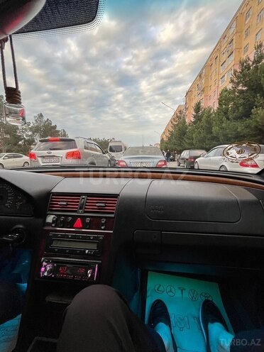Mercedes C 240 1998, 260,000 km - 2.4 л - Sumqayıt