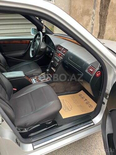 Mercedes C 240 1998, 260,000 km - 2.4 л - Sumqayıt