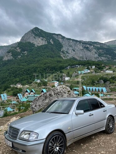Mercedes C 240 1998, 260,000 km - 2.4 л - Sumqayıt