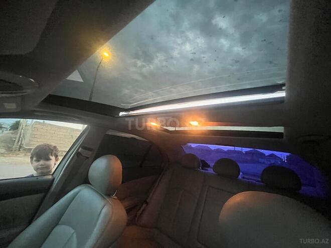 Mercedes E 270 2002, 306,180 km - 2.7 l - Beyləqan