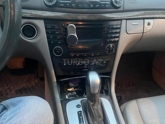 Mercedes E 270 2002, 306,180 km - 2.7 l - Beyləqan