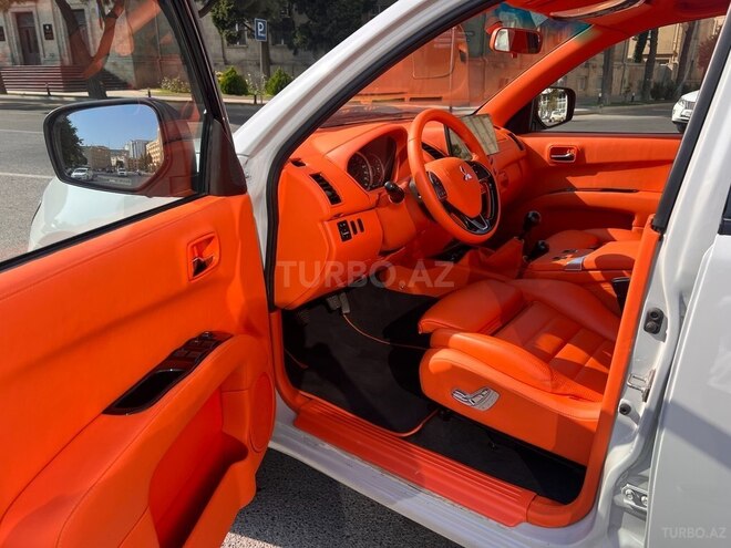 Mitsubishi L200 2013, 341,000 km - 2.5 l - Bakı
