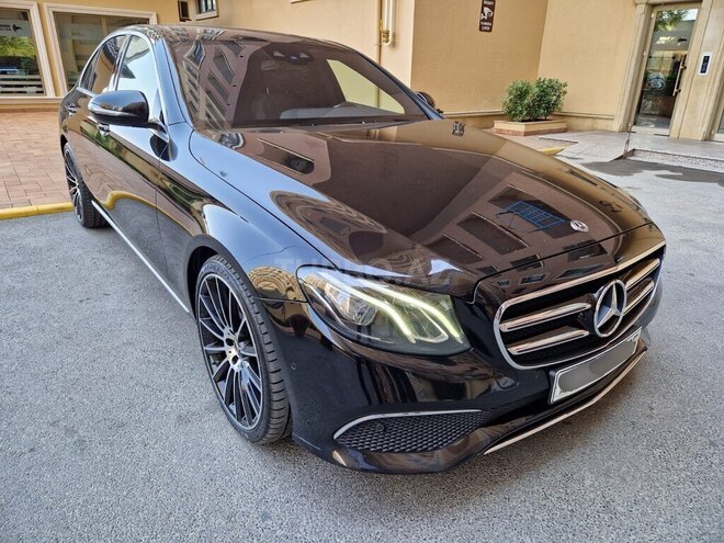Mercedes E 250 2019, 220,000 km - 2.2 l - Bakı