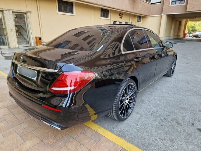 Mercedes E 250 2019, 220,000 km - 2.2 l - Bakı