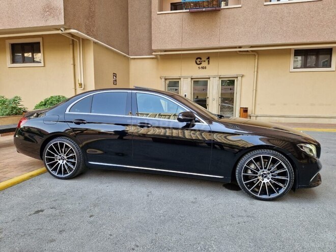 Mercedes E 250 2019, 220,000 km - 2.2 l - Bakı