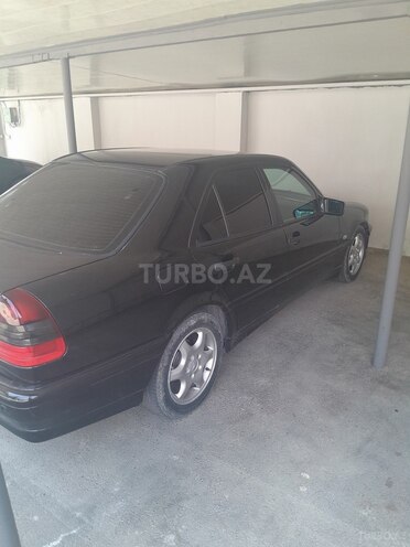 Mercedes C 180 1999, 305,766 km - 1.8 l - İsmayıllı