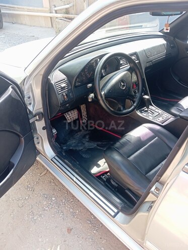 Mercedes C 220 d 1999, 517,800 km - 2.2 л - Bakı