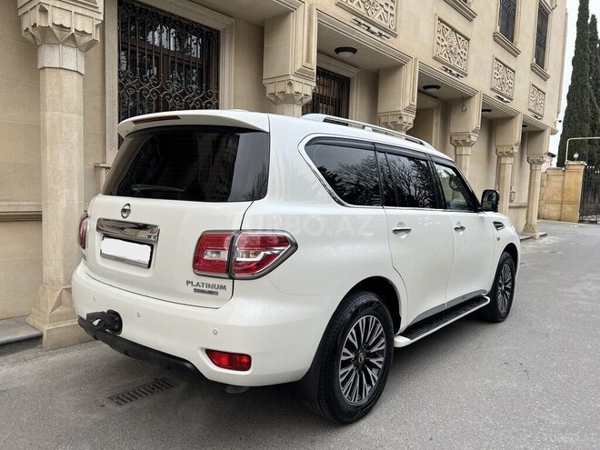 Nissan Patrol 2017, 91,500 km - 5.6 л - Bakı