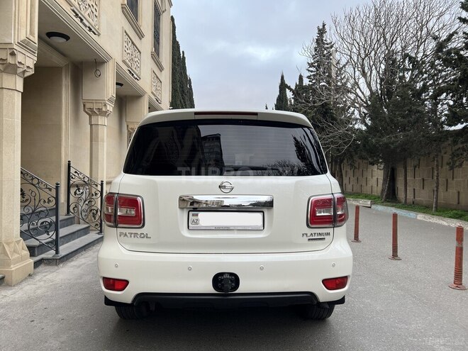 Nissan Patrol 2017, 91,500 km - 5.6 л - Bakı