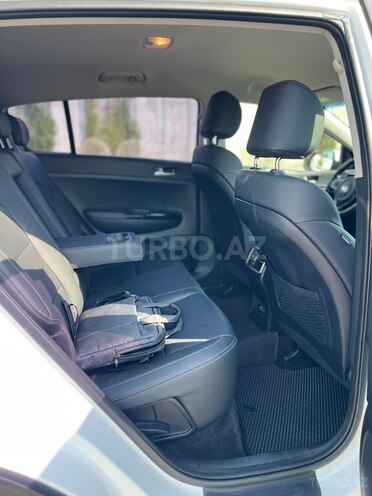 Kia Sportage 2017, 72,000 km - 2.0 l - Bakı