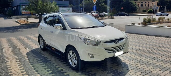 Hyundai ix35 2011, 209,000 km - 2.0 l - Bakı
