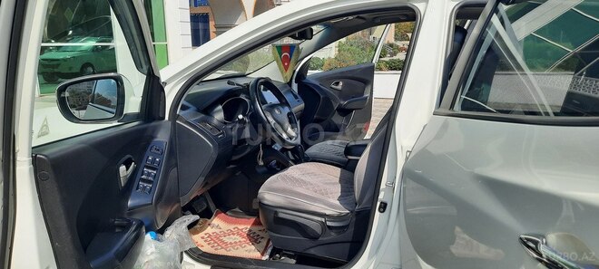 Hyundai ix35 2011, 209,000 km - 2.0 l - Bakı