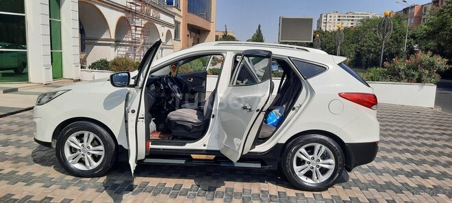 Hyundai ix35 2011, 209,000 km - 2.0 l - Bakı