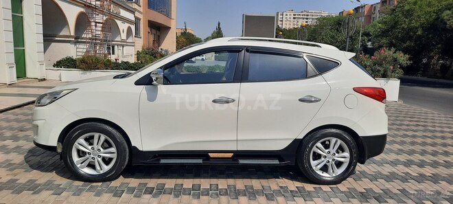 Hyundai ix35 2011, 209,000 km - 2.0 l - Bakı