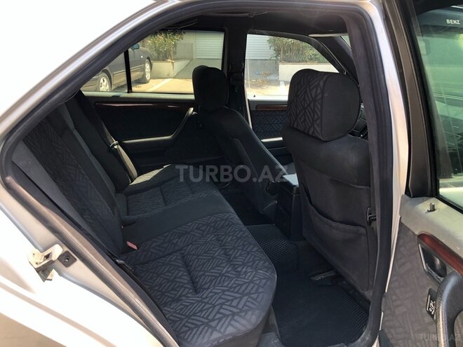 Mercedes C 180 1994, 283,000 km - 1.8 л - Bakı