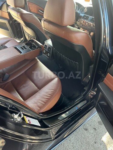 BMW 525 2007, 280,000 km - 2.5 л - Bakı