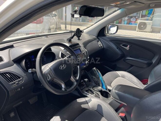 Hyundai ix35 2011, 172,000 km - 2.0 л - Bakı
