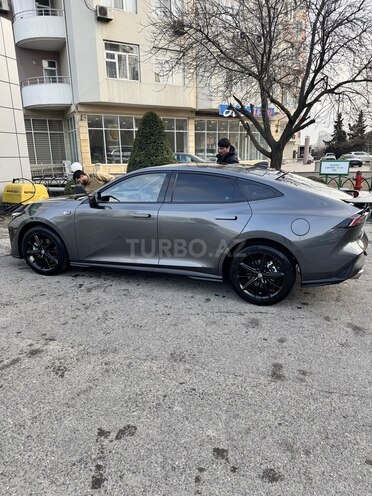 Changan  2023, 52,000 km - 1.5 л - Bakı